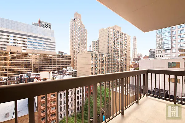 Sold by Halstead Real Estate | media 18