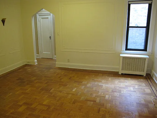 Rented by SUN WOOD REAL ESTATE | media 4