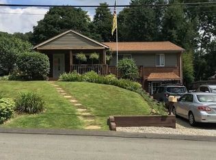 115 Fiesta Dr, Pittsburgh, PA 15239