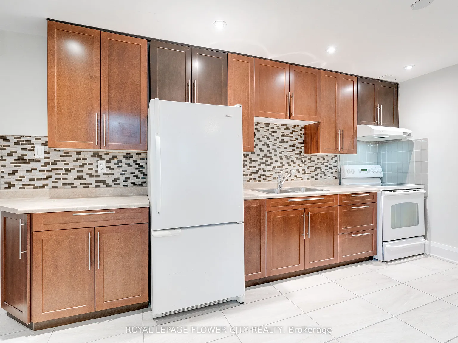 2 bed, $2,100 — Photo 3