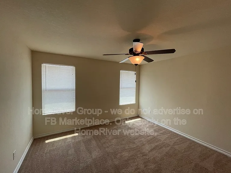 6414 Melanzane Ave #4 — Photo 11