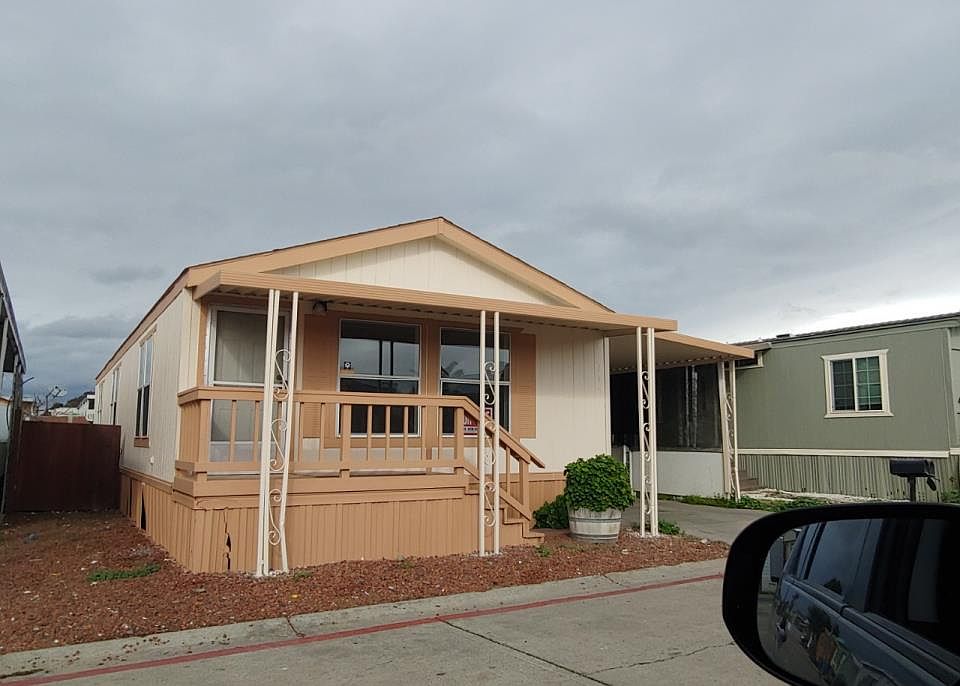 1st image of 145 Redwood Dr