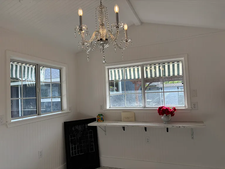 Kerns Ct — Photo 23