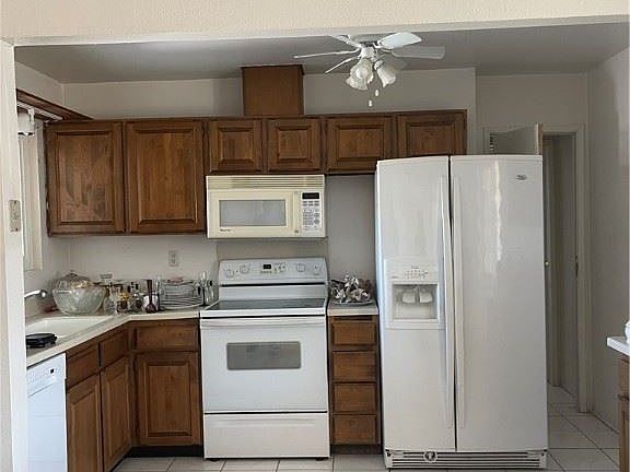 2nd image of 1209 Eleanor Ave