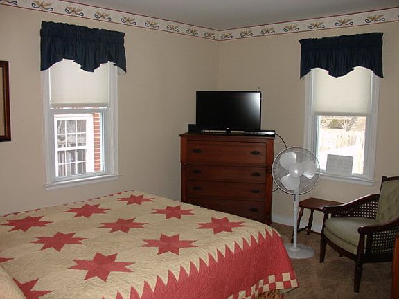 5th image of 662 Courtwright Blvd