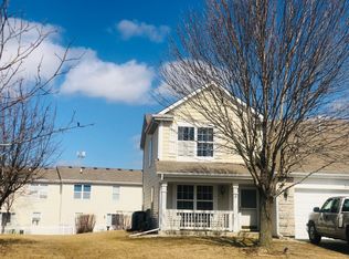 21502 Loch Ln, Crest Hill, IL 60403