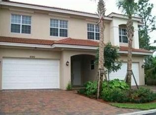 4715 Artesa Way E, Palm Beach Gardens, FL 33418
