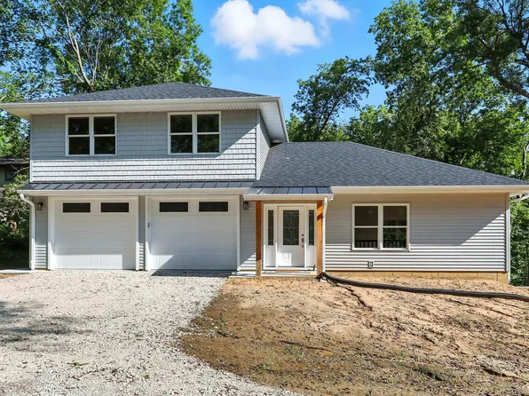 3303 Valley Dr, Geneseo, IL 61254