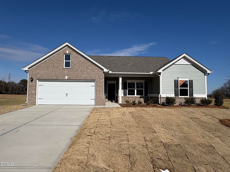 1st image of 82 Cheshire Farm Dr