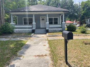 902 Lee Ave, Waycross, GA 31501