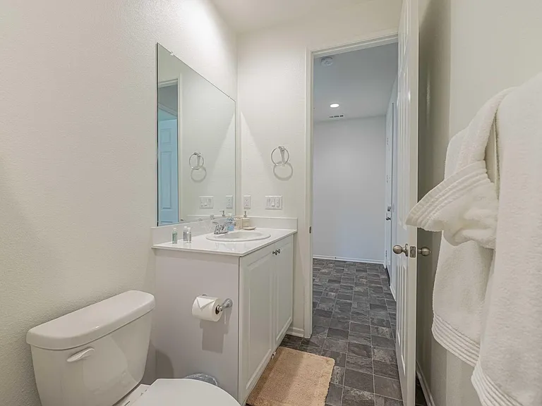 44149 Buckeye Ct — Photo 24