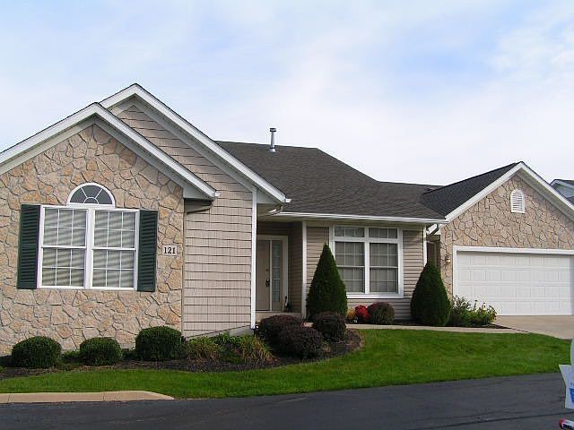 1st image of 2447 Wetherington Ln Unit 121