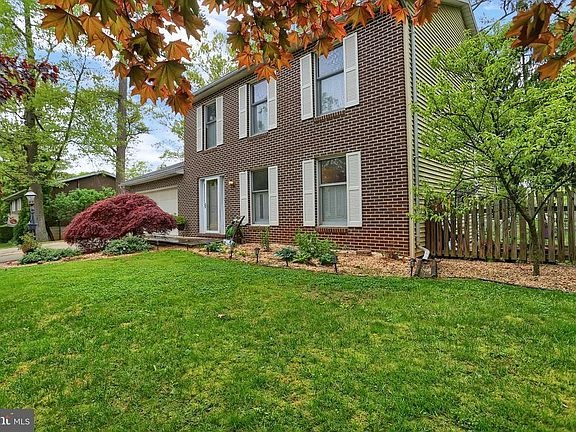 4th image of 6577 Fairway Dr W