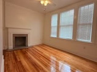 526 E 37th St, Savannah, GA 31401