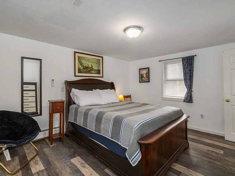 Bedroom 1. Queen bed.