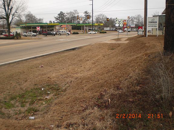 5th image of 211 Highway 26 E