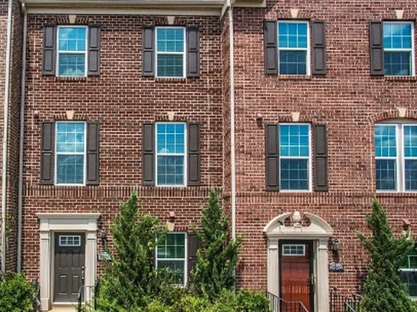 3560 Fort Lincoln Dr NE, Washington, DC 20018