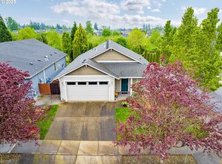 209 N 38th Pl, Ridgefield, WA 98642