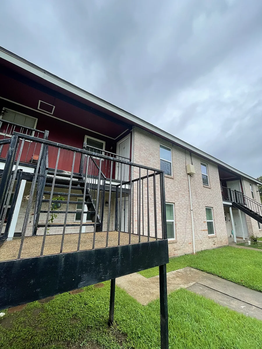 Building Photo - 1571 Texas Ave #4