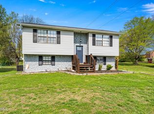 330 Bryson St, Athens, TN 37303