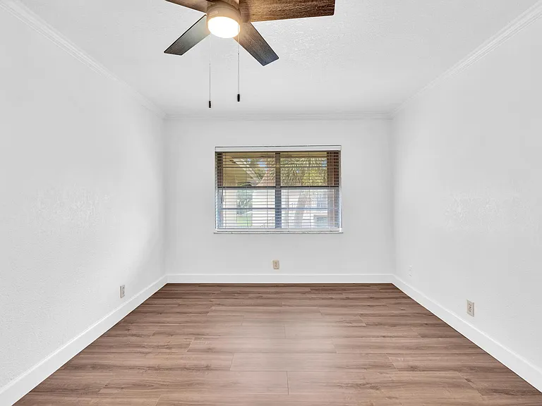 1291 NW 13th St #445D — Photo 32