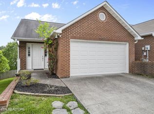 2478 Glen Meadow Rd, Knoxville, TN 37909