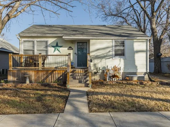 213 E Jewell Ave, Salina, KS 67401