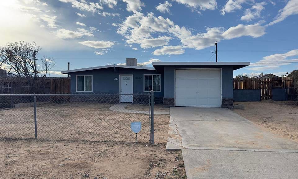 1st image of 6062 Daisy Ave