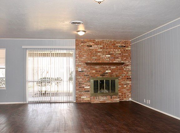 4th image of 4023 E Everglade Ave