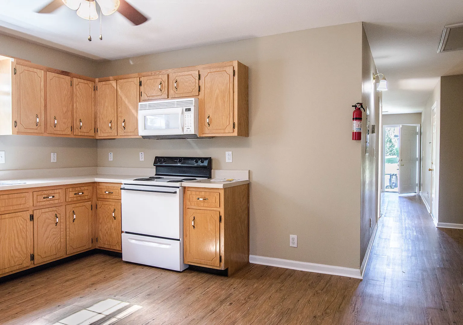 293 Executive Avenue — Photo 4