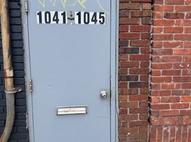 1053 E Main St, Bridgeport, CT