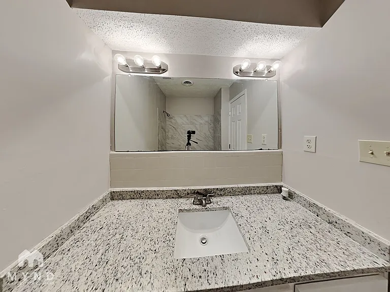 7002 Timber Rise Cv — Photo 17