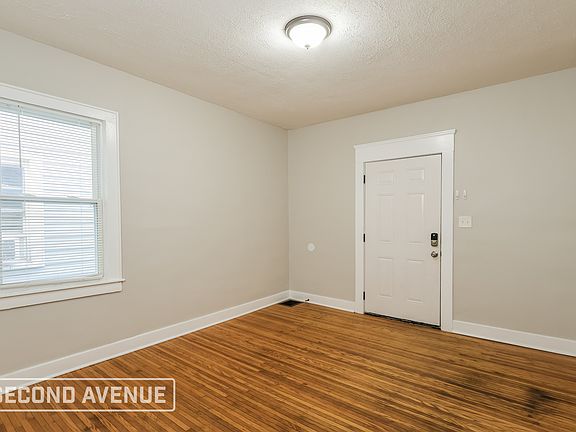 4th image of 459 S 41st St