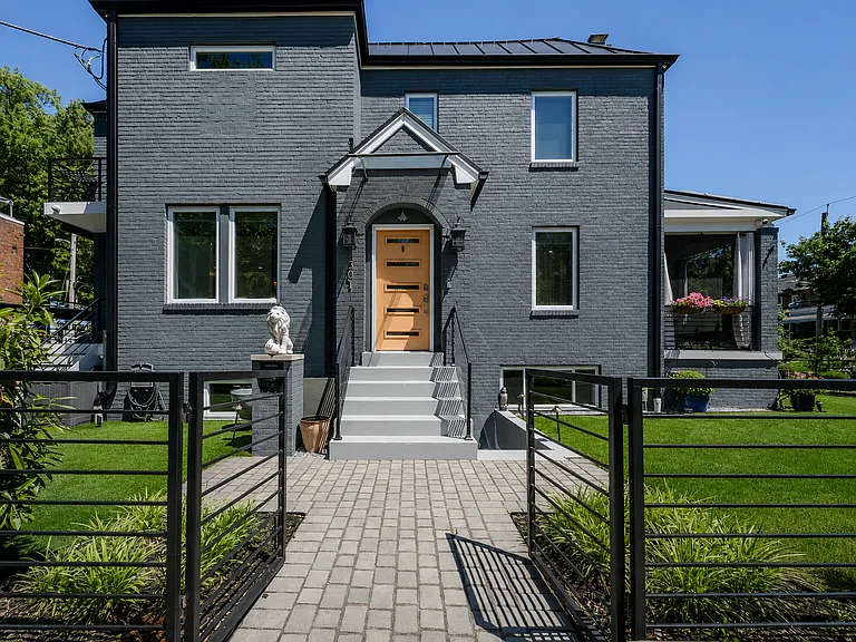 301 Gallatin St NW — Photo 6