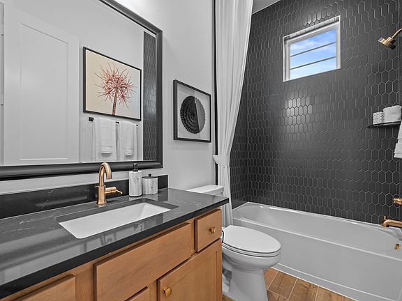 9-web-or-mls-DSC04976-2.jpg