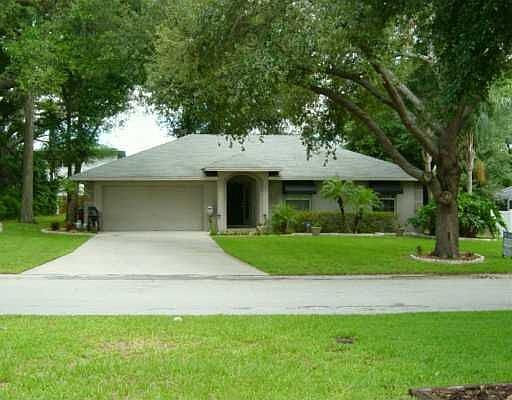 1st image of 4611 Jones Trl
