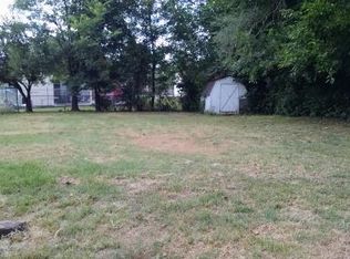 608 Eureka Ave, Berryville, AR 72616