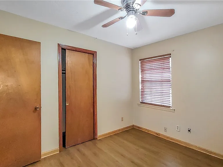 304 Olmstead Pl — Photo 10