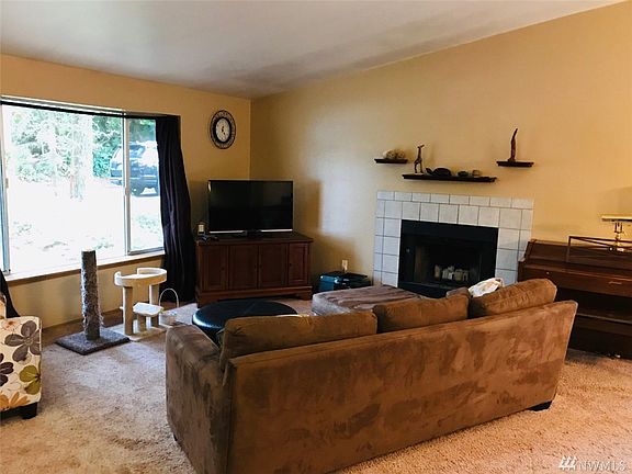 5th image of 14314-16 45th Avenue Ct NW