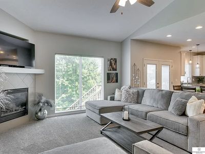 18702 Hayes Cir, Omaha, NE, 68135