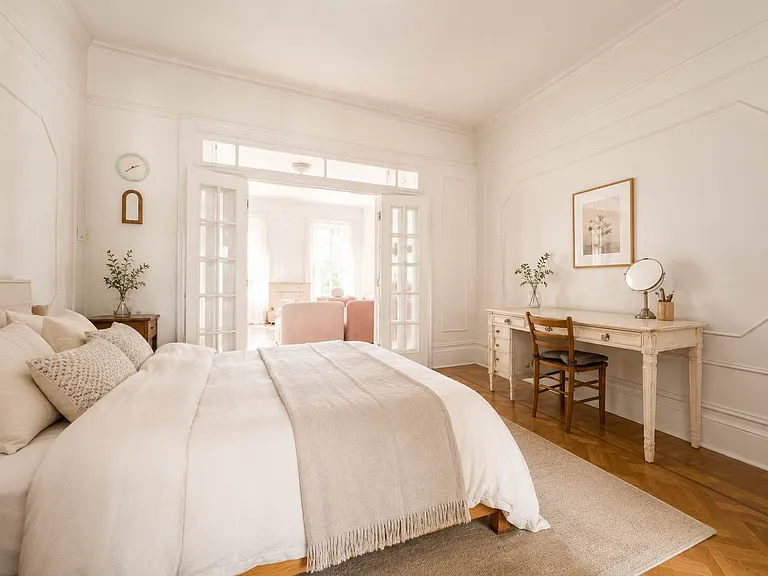 431 Clinton St #2 — Photo 4
