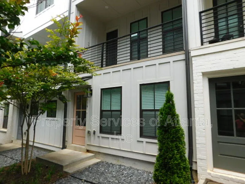 Building Photo - 139 Pacer Pl