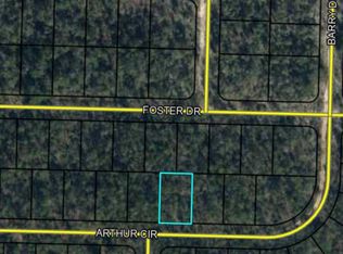 15 Arthur Cir, Chipley, FL 32428