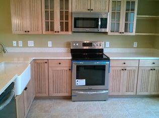 3251 Lori Ln, New Port Richey, FL 34655