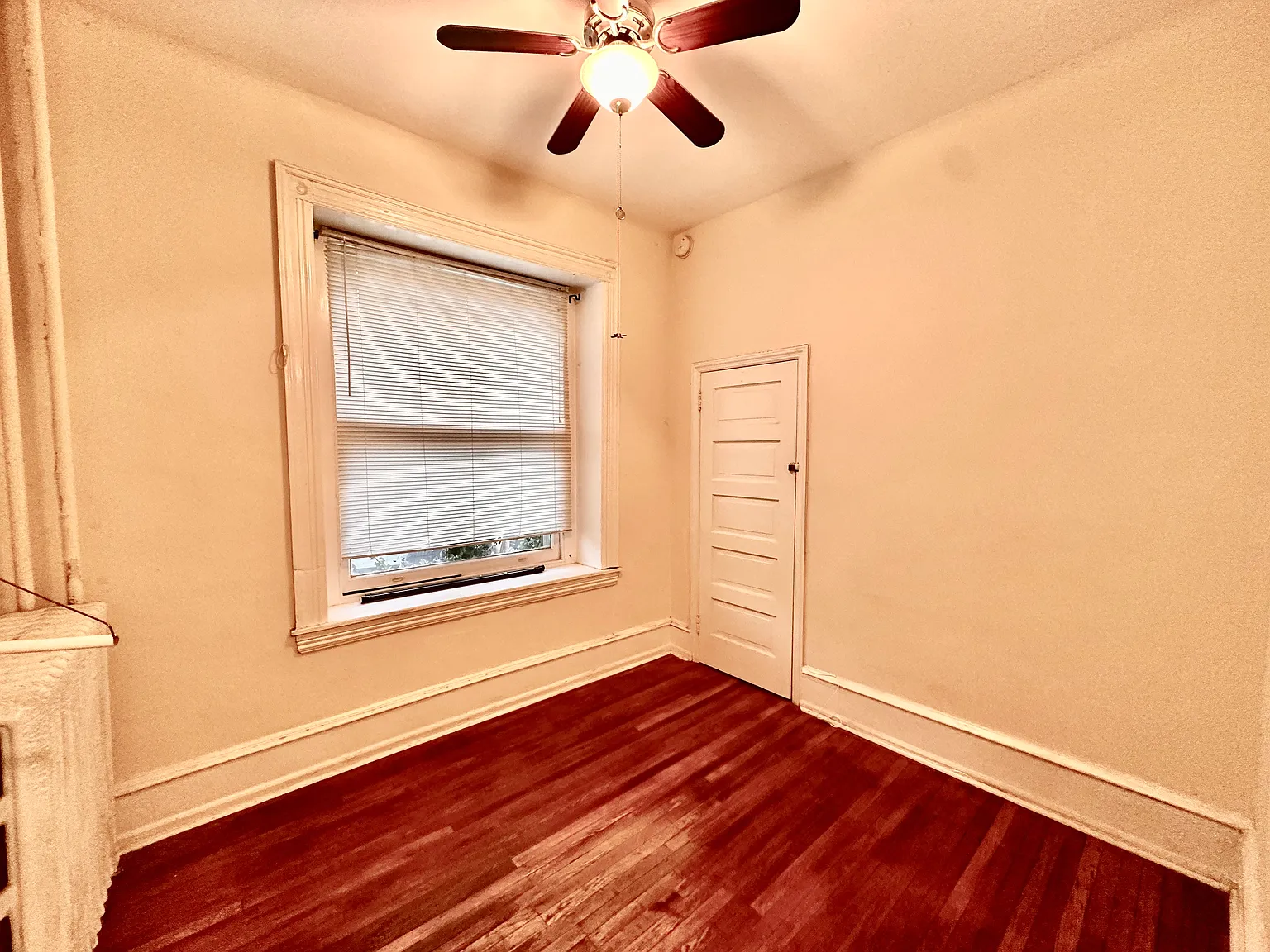 Studio, 125 sqft, $800 — Photo 4