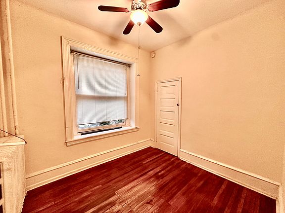 4th image of 247 W Hansberry St #1F