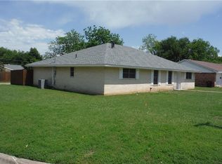 5651 Odessa Ave, Fort Worth, TX 76133