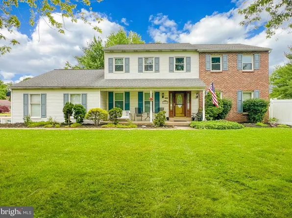 2365 Pioneer Rd, Hatboro, PA 19040