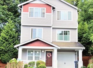21254 40th Way S #30, Seattle, WA 98198