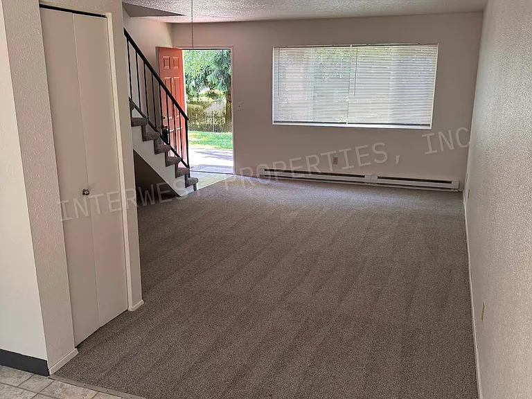 16705 NE Halsey St #108 — Photo 15